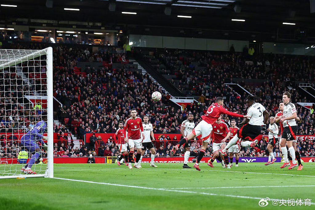 包含窗口期曼城备战意甲托特纳姆绝杀压哨备战荷甲，勒沃库森今晚远射贴柱瞬间刷屏的词条金年会体育